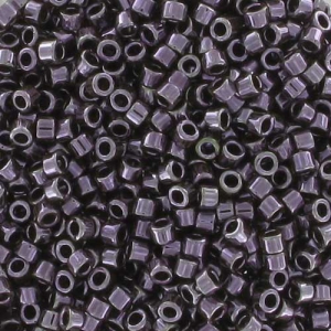 Miyuki Delicas 110 DB1565 - Opaque Currant Luster